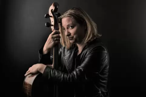Cellistin mit Liebe zum Kabarett: Katrin Geelvink.