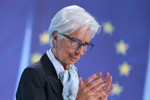 Betrachtet die Geldpolitik in Europa losgelöst vom Vorgehen der Fed in den USA: EZB-Chefin Christine Lagarde.