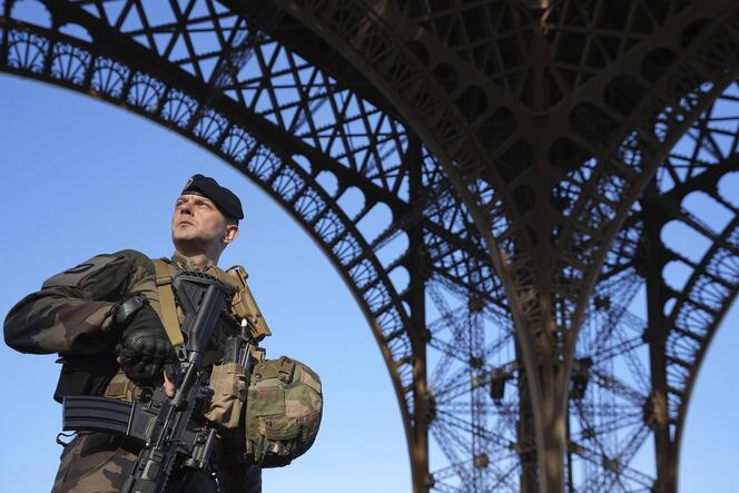 Gesichert werden die Spiele in Paris von 35.000 Polizisten, 18.000 Soldaten und 2500 Sicherheitskräften aus 50 Ländern.