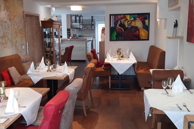 Das Restaurant der Traube in Kallstadt bietet Platz für 80 Gäste.