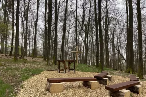 Der Waldfriedhof zwischen Krottelbach und Bubach werde gut angenommen – besonders aus den Nachbarorten im Saarland.
