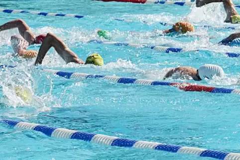 Im Stadionbad beginnt am 9. Juni der 31. Mußbacher Triathlon.