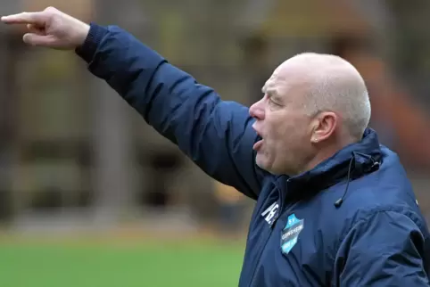 Stammt aus Ludwigshafen: Geinsheims Trainer Rudi Brendel.