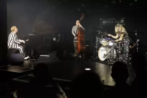 Musik mit Gute-Laune-Garantie: das neue Trio HEL des finnischen Pianisten Iiro Rantala.