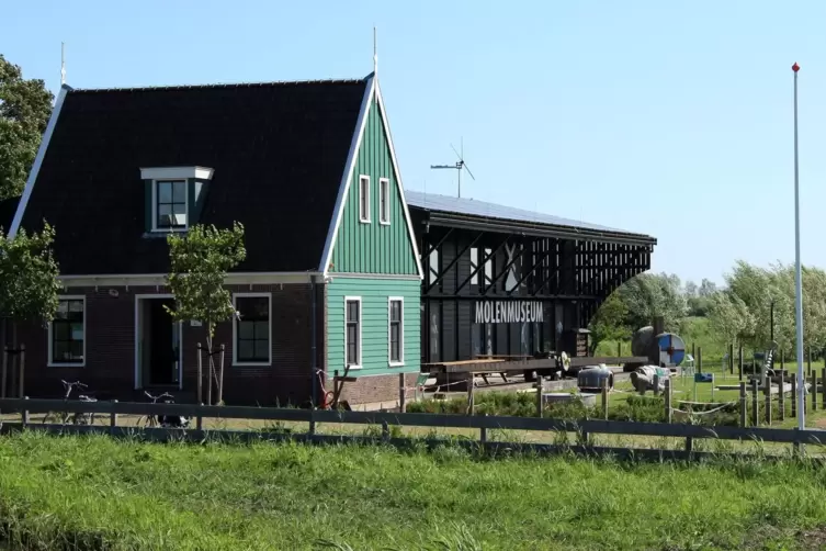 Zaandam: Wo die Windmühlen mehr als Folklore sind