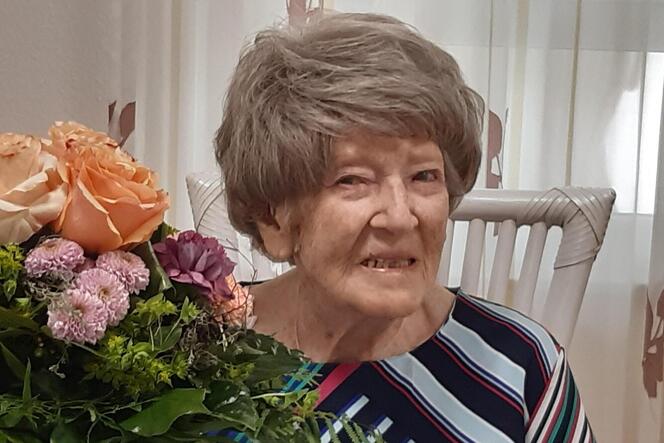 Rückblick auf ein bewegtes Leben: Tatiana Muchowski feierte am Mittwoch ihren 102. Geburtstag im Seniorendomizil Altera.