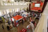 Die Seniorenmesse fand bisher dreimal statt, unsere Aufnahme entstand 2022 in der Fruchthalle in Kaiserslautern. 