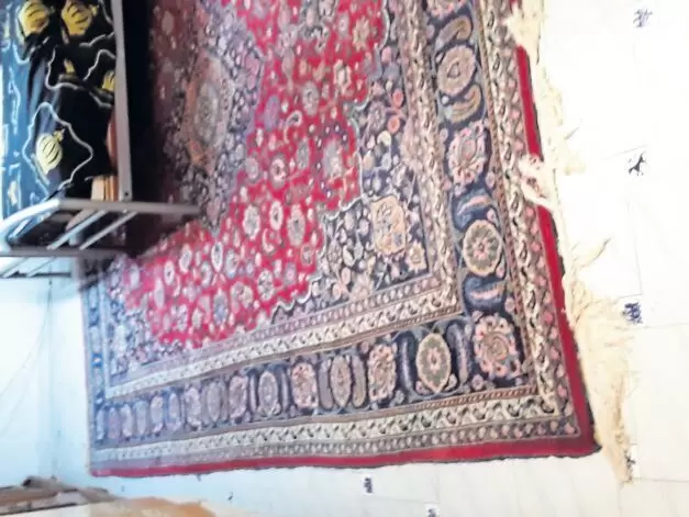 schöne echten Mesched Orient Teppich(Persien) 2,95 x 3,85 in sehr guten Zustand mit Expertise zu verkaufen. € 500,00