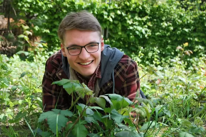 Berliner Plantfluencer wirbt für Artenvielfalt