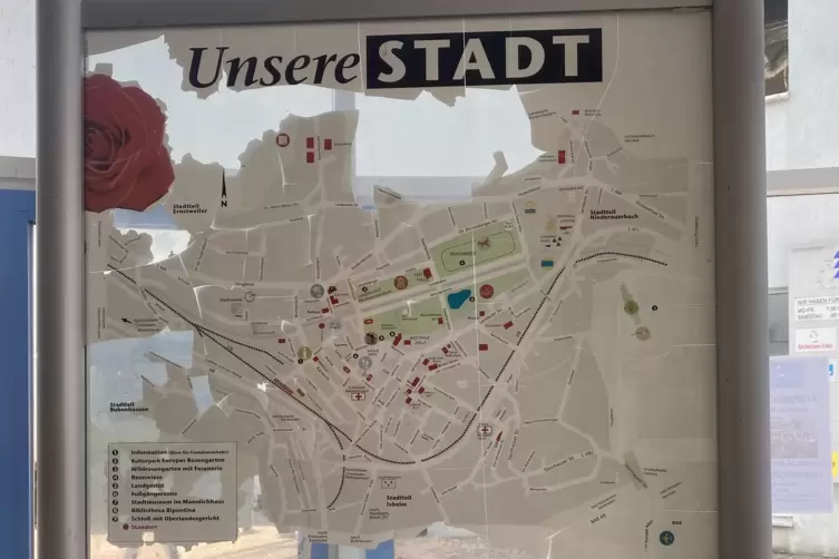 Der l&ouml;chrige Stadtplan. 