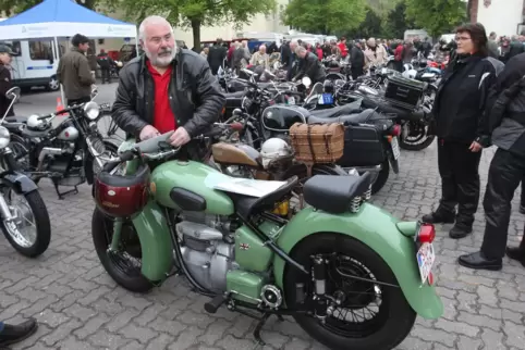Glattflächige Motorgehäuse sind das Erkennungsmerkmal von Küchen-Motoren. 