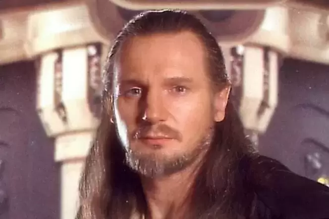 Liam Neeson hat in »Episode I« seinen Auftritt als Jedi-Krieger.