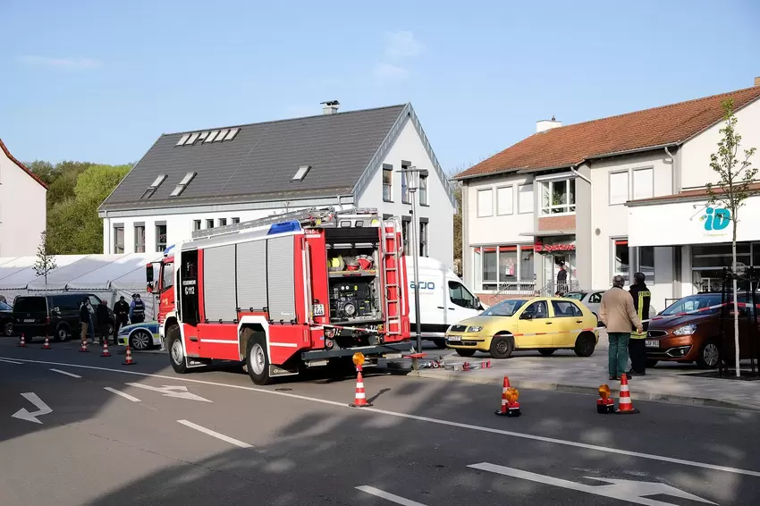 Die Feuerwehr schob ab 6 Uhr Wache.
