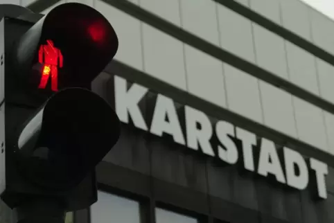 Lange stand die Ampel beim Saarbrücker Standort von Galeria Karstadt Kaufhof am St. Johanner Markt auf Rot: Das dürfte sich mit 