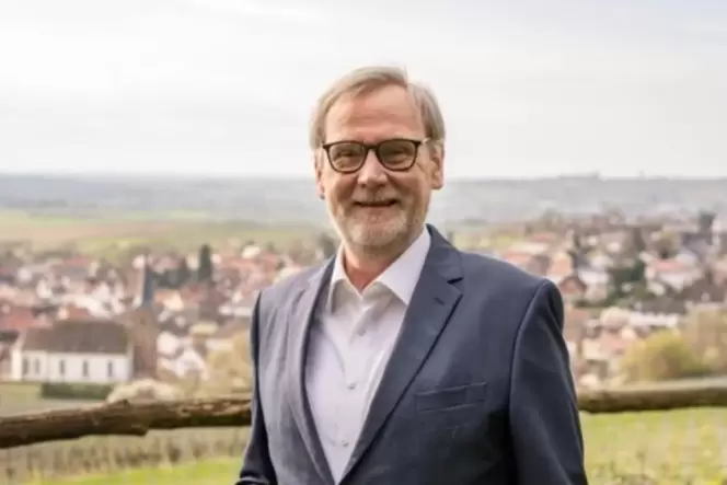 Werner Röhrken - Bürgermeisterkandidat Schweigen-Rechtenbach.