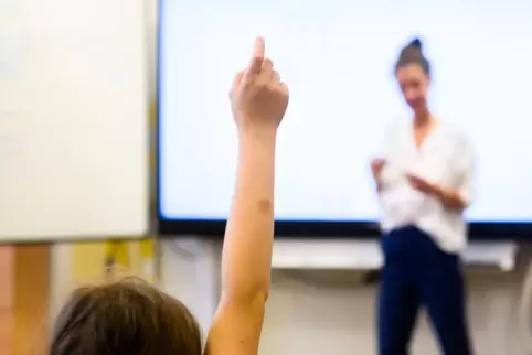 Lehrer in Rheinland-Pfalz sollen Gendern vermeiden und stattdessen lieber neutrale Begriffe verwenden. 