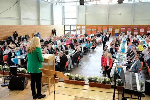 Nur etwa 150 Besucher kamen zum Festakt der Stadt, die meisten aus der Politik. Interessierte Bürger waren kaum vertreten.