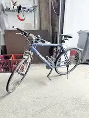 Ich verkaufe ein Viper Fahrrad in der Farbe Blau mit 27 Zoll. Guter Zustand, wenig genutzt, nur Abholung möglich, Preis  VB