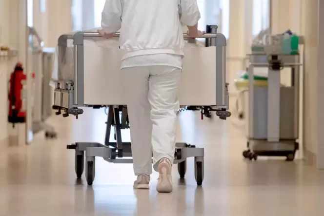 »Die Mitarbeiterzufriedenheit spielt für uns eine große Rolle«, sagt Andrea Bergsträßer, Pflegedirektorin am Westpfalz-Klinikum, »Die Mitarbeiterzufriedenheit spielt für uns eine große Rolle«, sagt Andrea Bergsträßer, Pflegedirektorin am Westpfalz-Klinikum,
