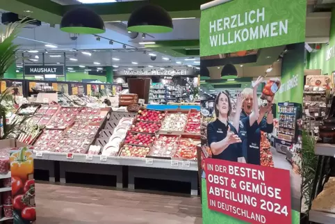 Die Obst- und Gemüseabteilung des Wasgau-Frischemarktes Husterhöhe sicherte sich beim alljährlichen Wettbewerb der Branchenfachz