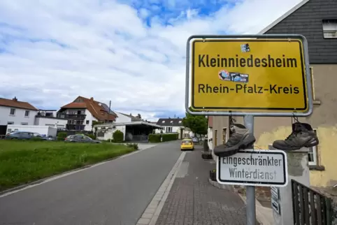 Kleinniedesheim ist das kleinste Dorf im Landkreis. Und hat auch nur zwei Parteien, die zur Wahl antreten.