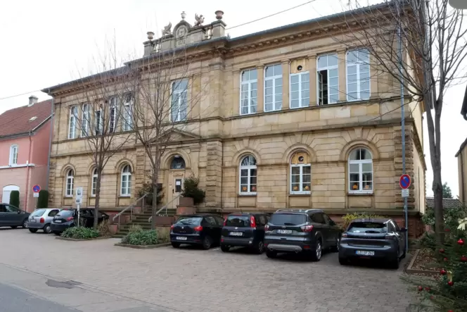 Das meiste Geld soll in die Nußdorfer Grundschule fließen.