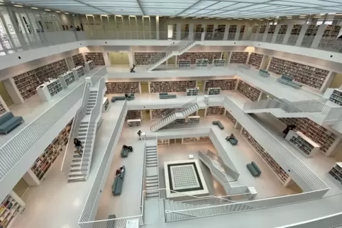 So auffällig wie die Stuttgarter Bibliothek wird die Mediothek nicht werden. Sie soll dennoch zum Alleinstellungsmerkmal für Zwe So auffällig wie die Stuttgarter Bibliothek wird die Mediothek nicht werden. Sie soll dennoch zum Alleinstellungsmerkmal für Zwe