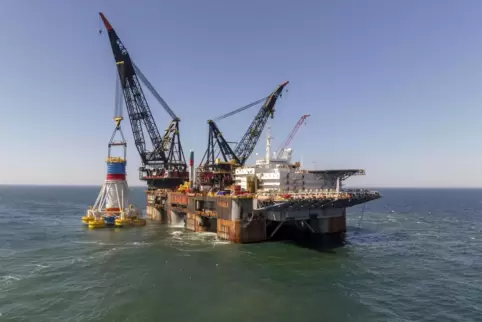 Die „Baustelle“ des Windparks „He Dreiht“ in deutschen Nordsee-Gewässern. 
