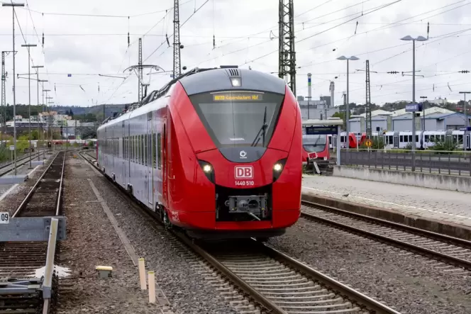 Die Züge der Linie RB70 fallen zwischen Kaiserslautern und Einsiedlerhof aus.