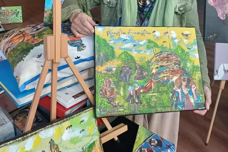 Die K&uuml;nstlerin Mechthild Gairing war mit Pfalz-Pop-Art vertreten. 