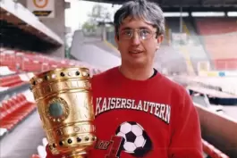 Erich Huber, hier 1996, hat mit dem 1. FC Kaiserslautern viele bleibende Momente erlebt.