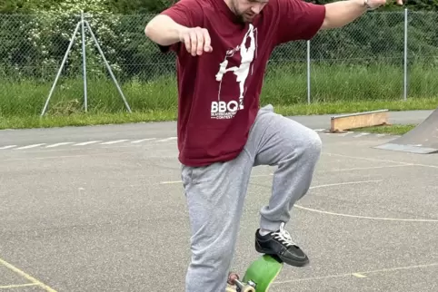 Fünf bis sechs Stunden pro Woche fährt Wolf Buck im Normalfall. 