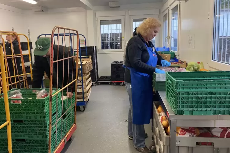 Sortierbereich: 20 Prozent der 20 Tonnen Lebensmitteln landet im M&uuml;ll.