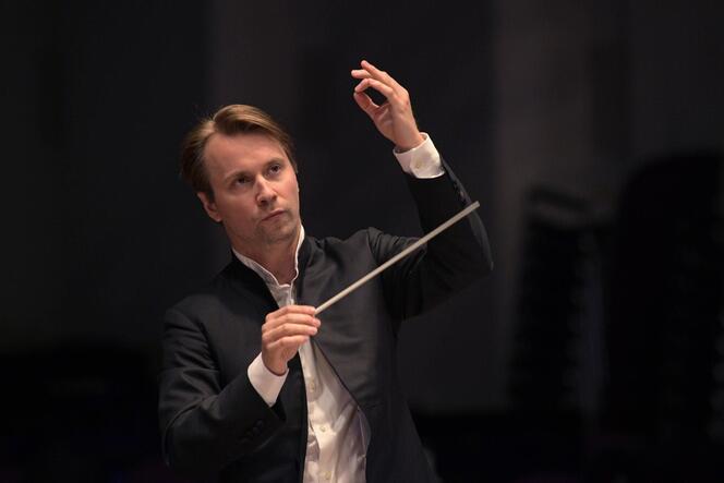 »Spätromantische Musik. Da bin ich zu Hause«, sagt Pietari Inkinen. Der Dirigent der Deutschen Radio Philharmonie verabschiedete