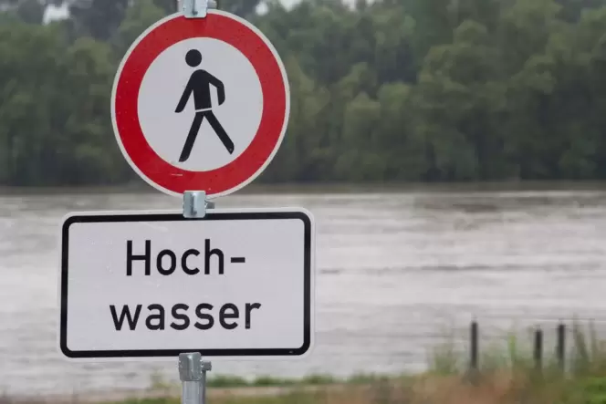 Hochwasser (Symbolbild)