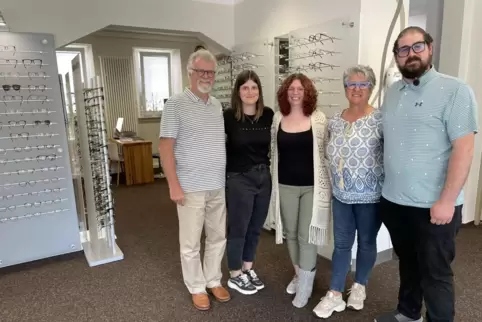 Das Team von Optik Mayer: (von links) Alexander Mayer, Laura Mayer, Julia Pelznik , Gabriele Mayer und Nicolas Mayer.