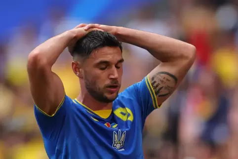 Roman Jaremtschuk und die ukrainische Fußball-Nationalmannschaft unterlagen gegen Rumänien mit 0:3.
