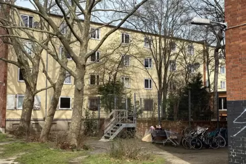Die Obdachlosenunterkünfte in der Bayreuther Straße sind seit vielen Jahren sanierungsbedürftig.