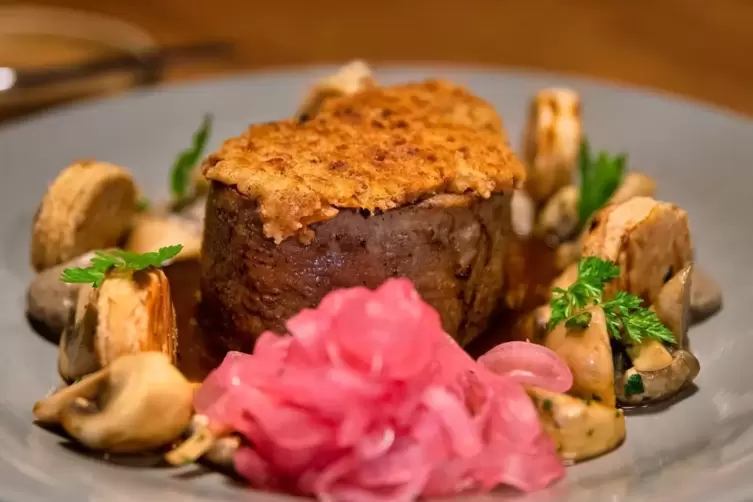 Hauptgang: Im Restaurant Wurzelwerk wird Wert auf Lieferanten und Produkte aus der Region gelegt. 