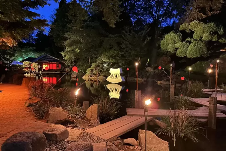 Fernost in K-Town: Der Japanische Garten bleibt in der Kulturnacht bis 24 Uhr ge&ouml;ffnet, mit Illumination und japanischen Kl&auml;ngen