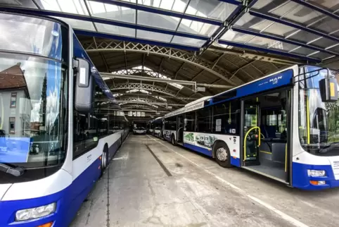 Der Busbahnhof von Palatina in Edenkoben.