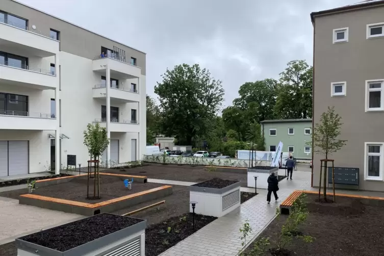 Mai 2024: Einweihung mit neuem Innenhof.