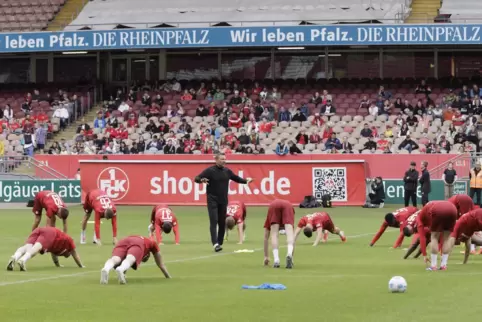 Auf geht’s! Das Training mit Markus Anfang beginnt.