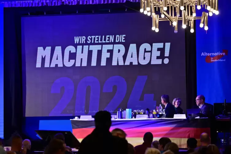 Landesparteitag 2023 der AfD Th&uuml;ringen in Pfiffelbach: Die Partei will regieren.