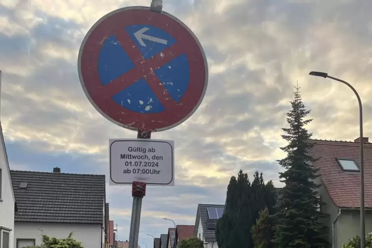 Irritierend: ein Parkverbotsschild in Heiligenstein. 