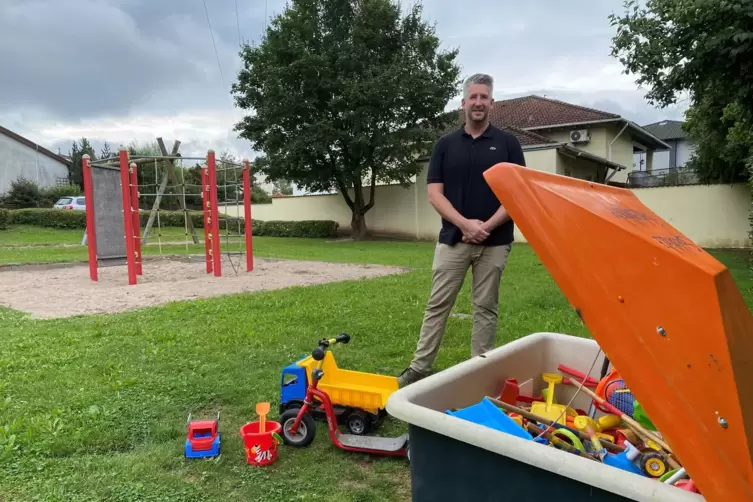 Peter Beutler (FWG) m&ouml;chte den Zusammenhalt in Sembach st&auml;rken. Mit dem Erl&ouml;s von Spenden eines Spielplatzfests seiner Partei wu