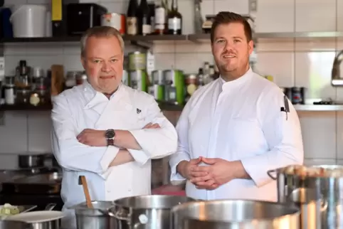 Küchenchefs in Deidesheim (von links): Jörg Glauben (1718) und Mike Deuschel (Riva). 