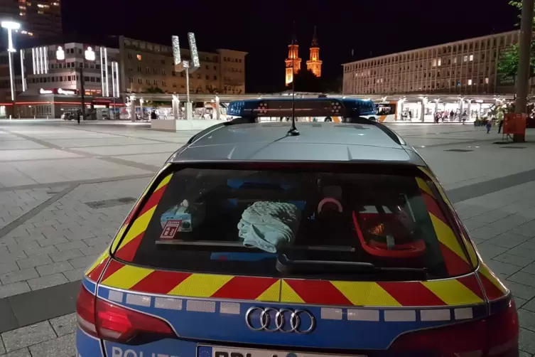 Auch die Polizei bef&uuml;rwortet eine neue Gefahrenabwehrverordnung f&uuml;r den Berliner Platz. 