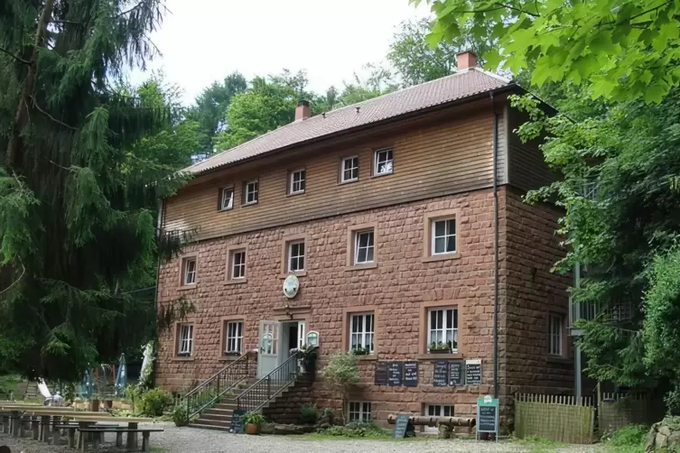 Im Oppenauer Haus kann auch &uuml;bernachtet werden. 