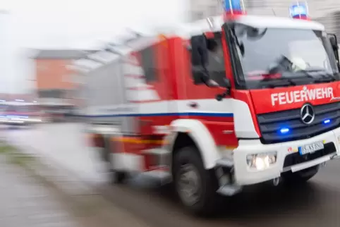 Nch dem Alarm rückte die Feuerwehr aus (Symbolfotio). 
